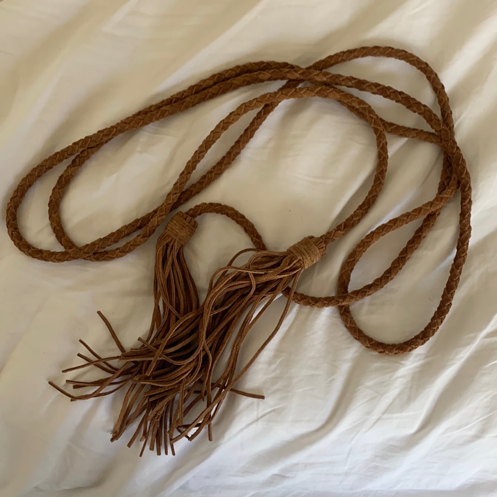 Braided leather tie belt